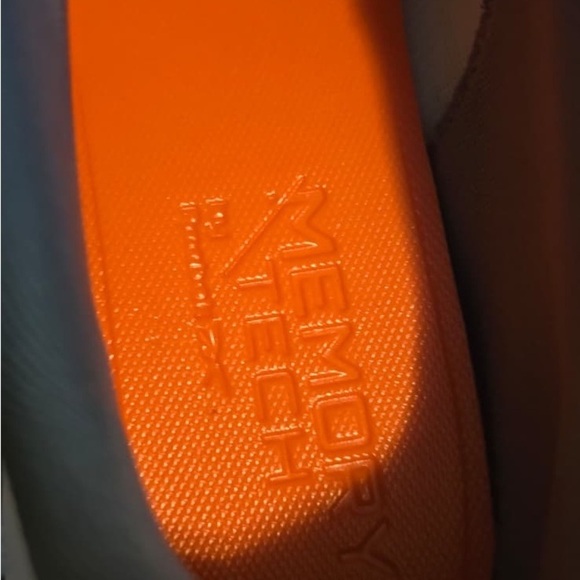 Reebok Gray and Orange Athletic Shoes main image 7